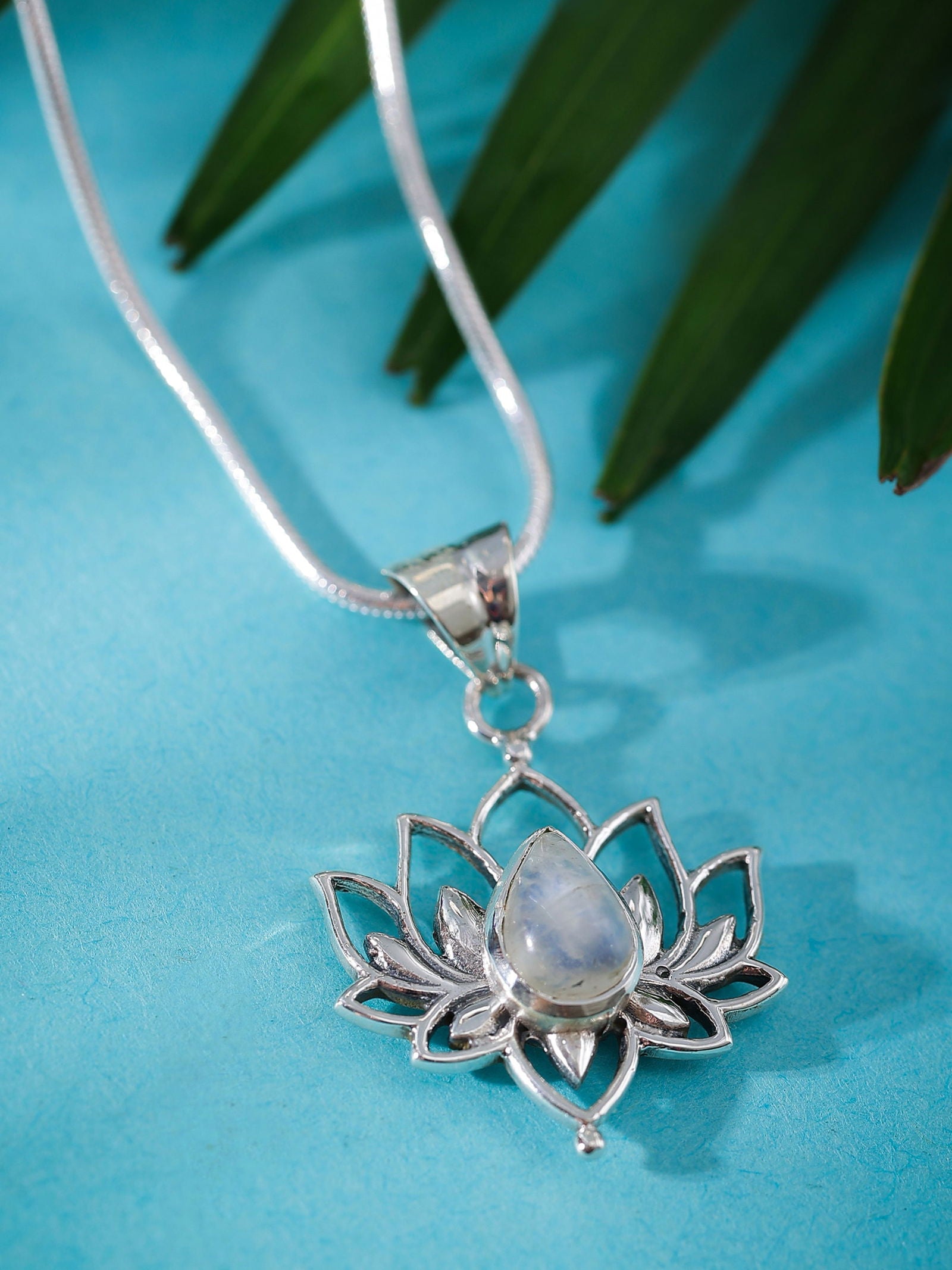 Dridha Antique Necklace in 925 Sterling Silver DM206