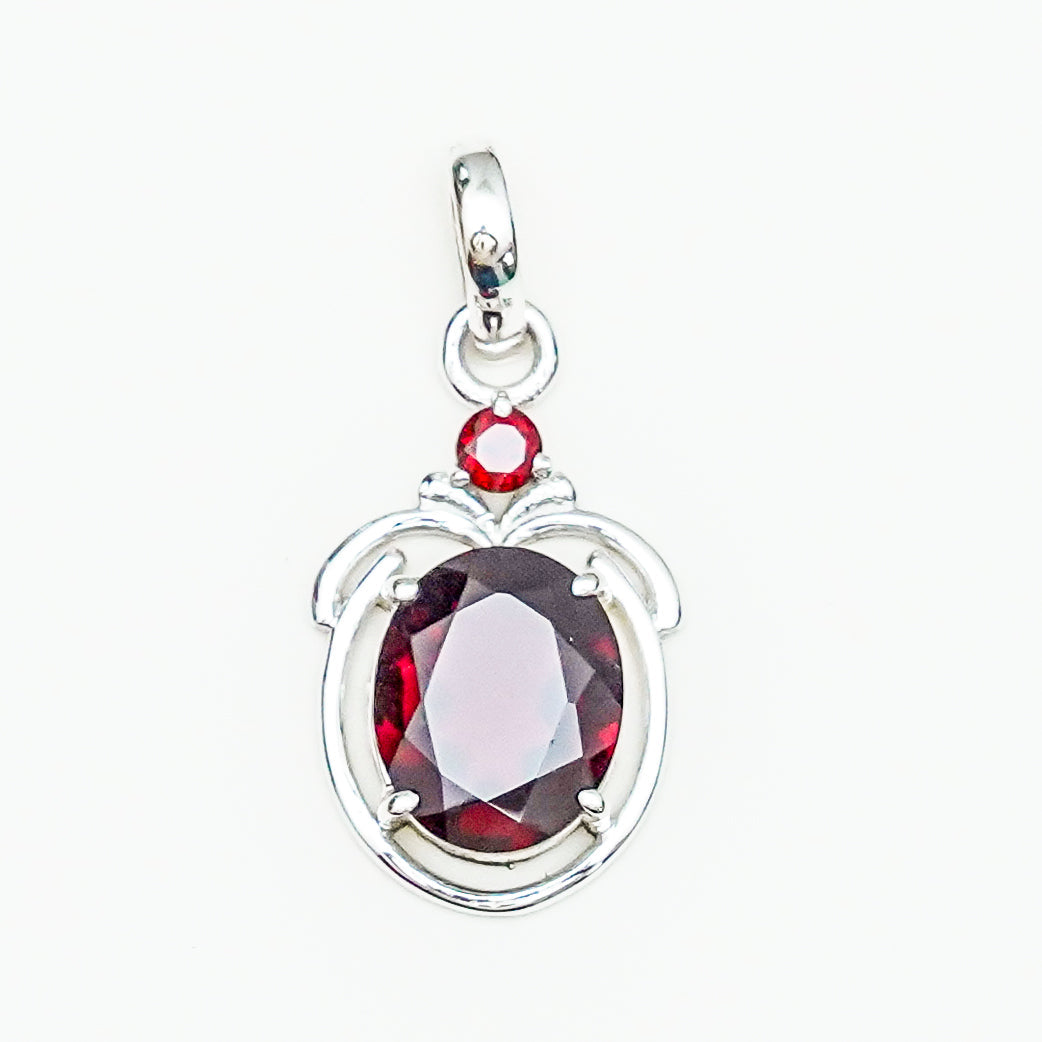 Garnet Stone Pendant In 925 Sterling Silver - Mohnaa Jewels