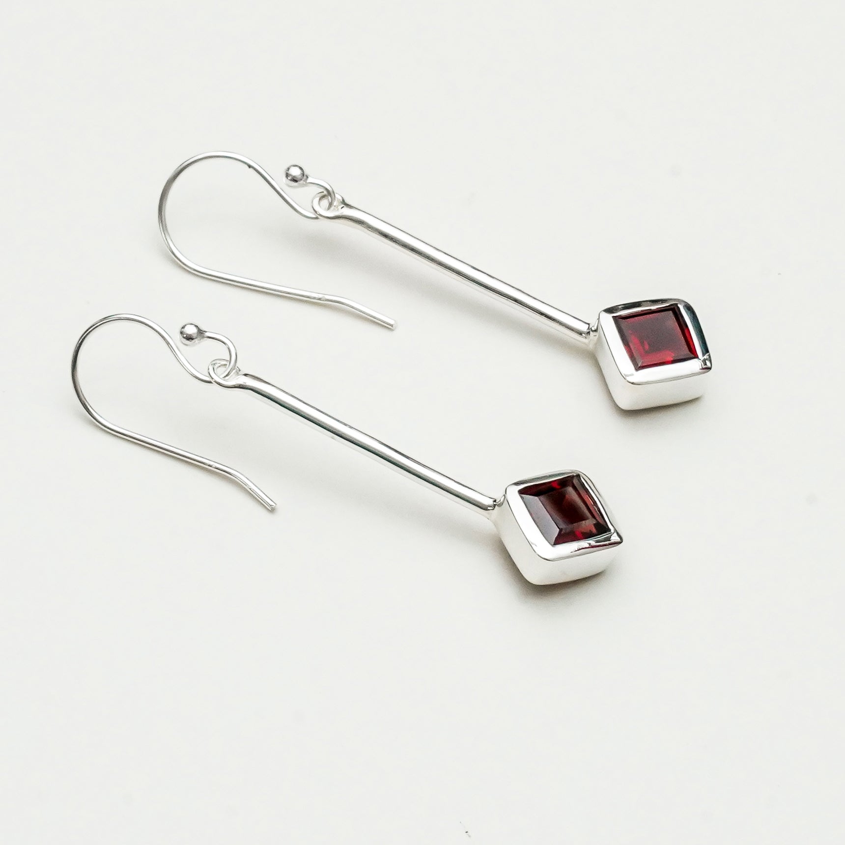 Earrings With Garnet Gemstone in 925 Sterling Silver Handmade - Mohnaa Jewels