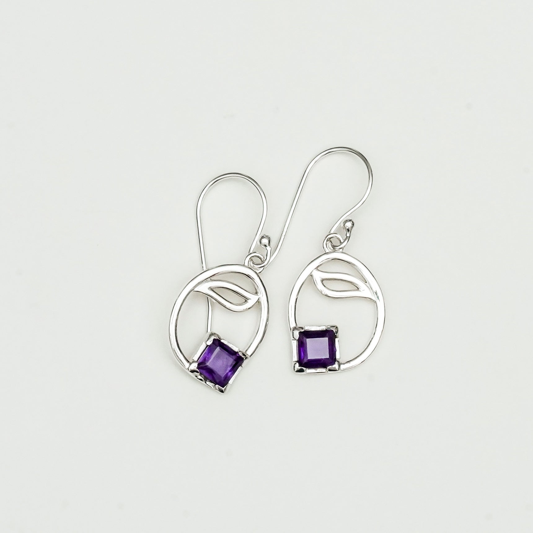 Simple Earrings With Amethyst Gemstone in High Quality 925 Sterling Silver - Mohnaa Jewels