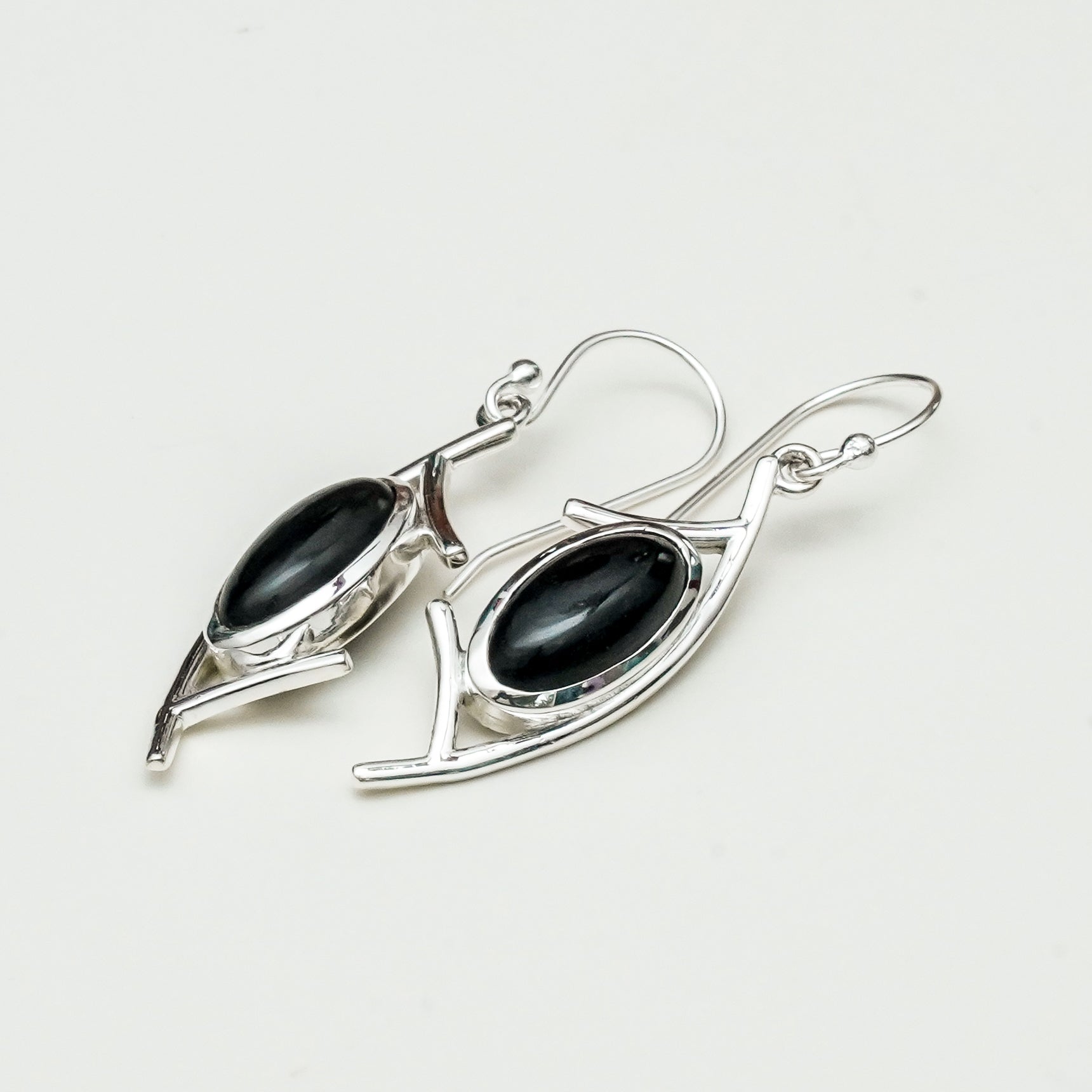 Modern Earrings With Black Onyx Gemstone in 925 Sterling Silver - Mohnaa Jewels