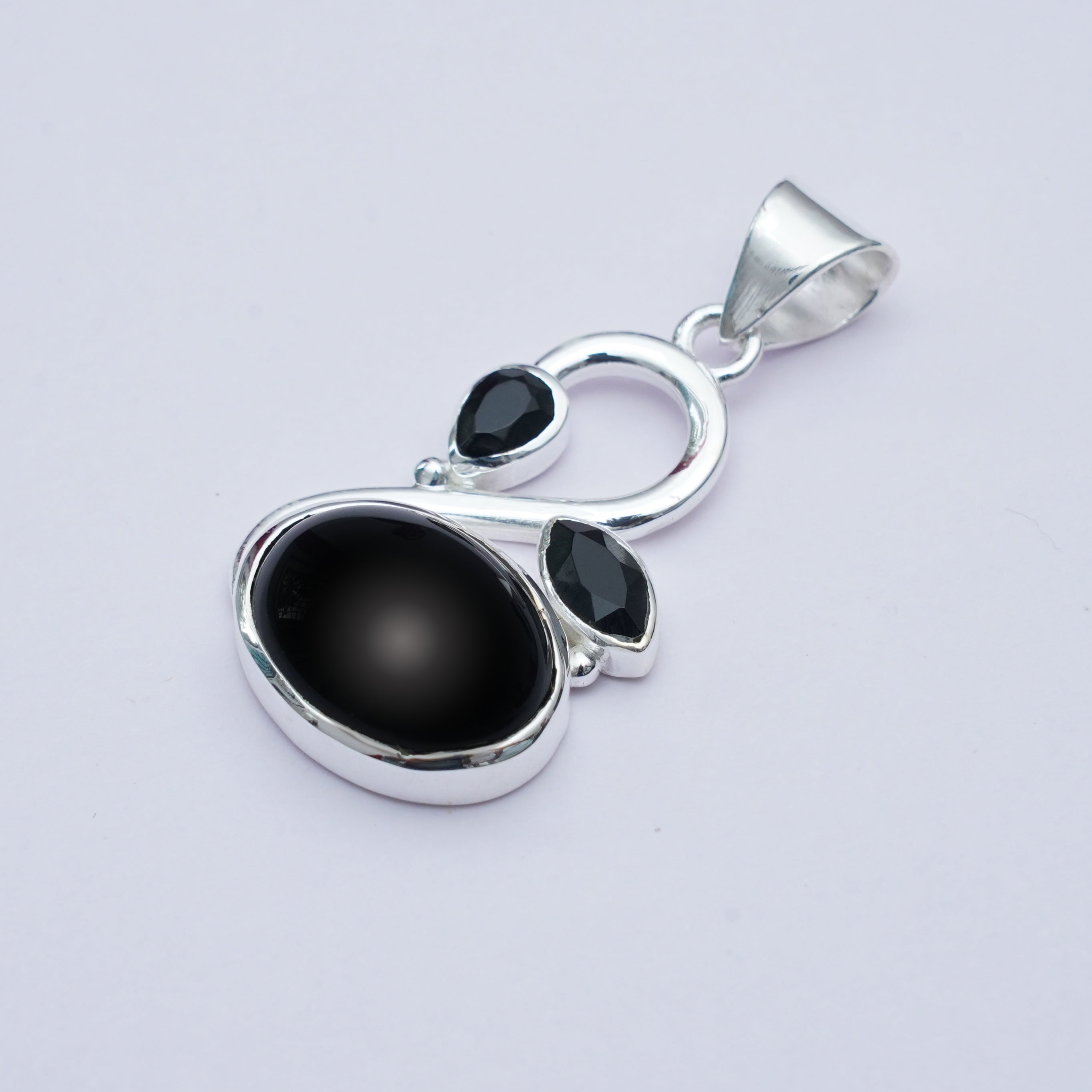 Swan Pendant With Black Onyx in Quality 925 Sterling Silver - Mohnaa Jewels