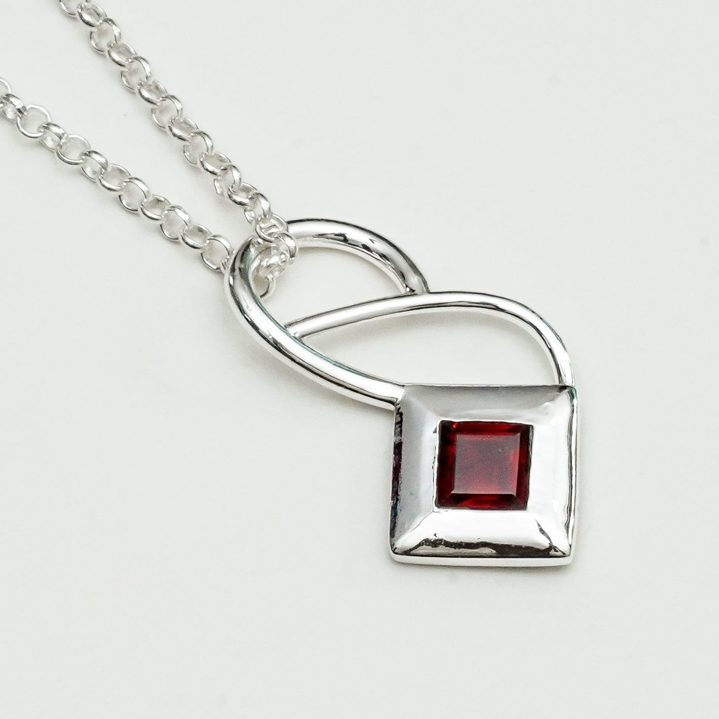 Designer Pendants With Garnet Gemstone In 925 Sterling Silver - Mohnaa Jewels