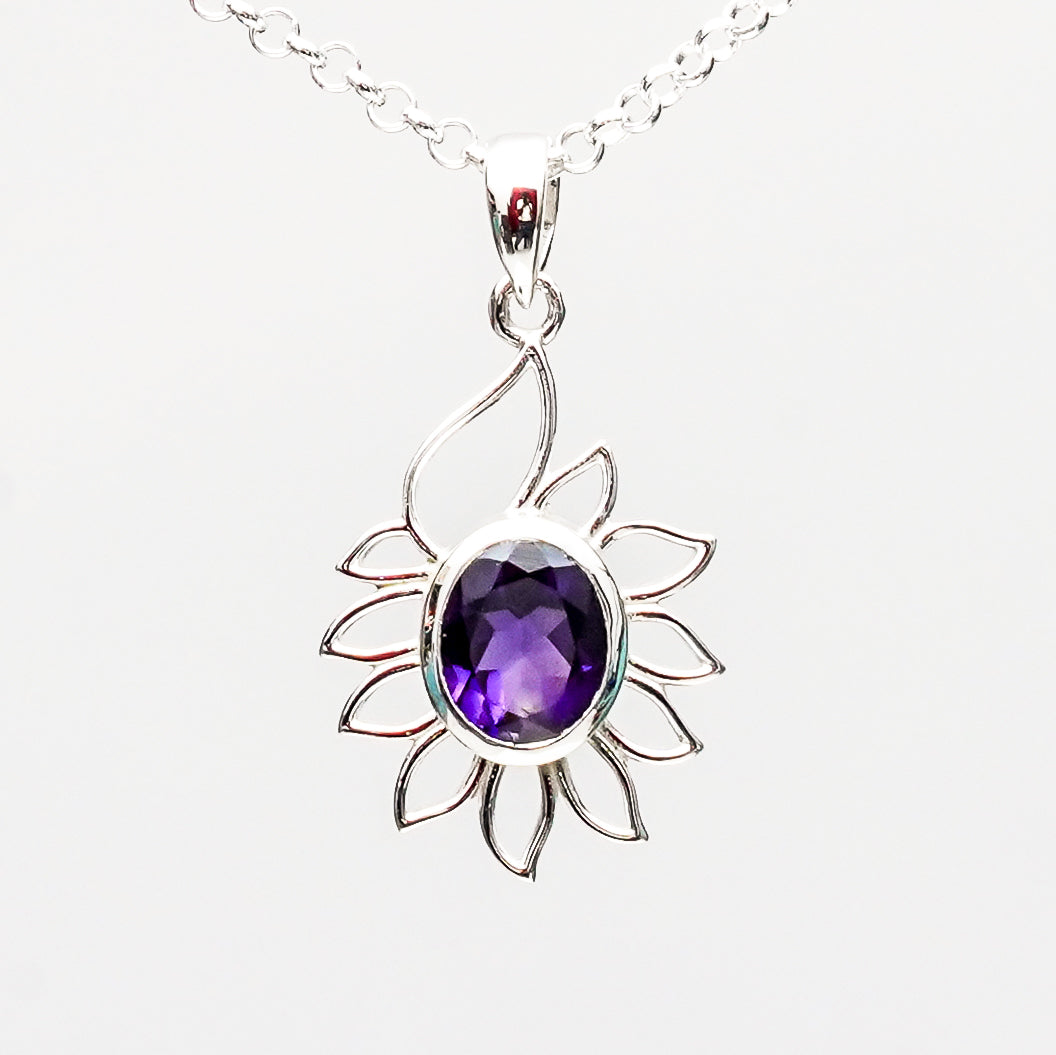 Sunflower Pendant With Amethyst Gemstone In 925 Sterling Silver - Mohnaa Jewels