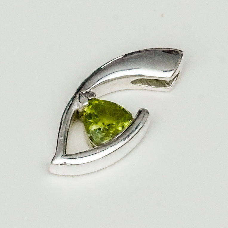 Minimalist Pendant With Peridot Gemstone in Fine Sterling Silver