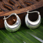 Mohnaa Crescent Moon Earring