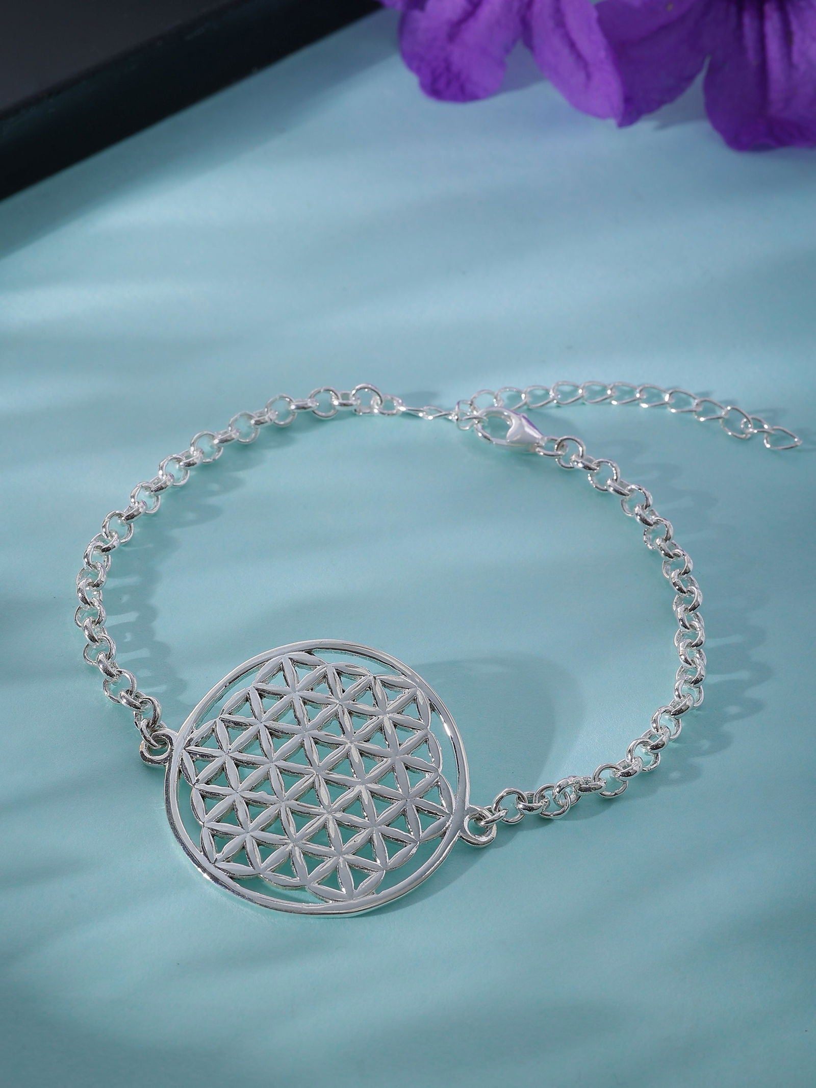 Mohnaa Minimalist Mandala Bracelet in 925 Sterling Silver 402