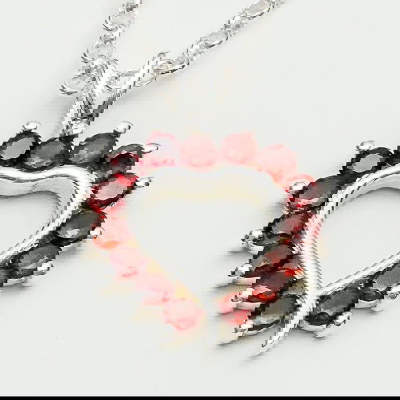 Multiheart Pendant With Garnet Gemstone in 925 Sterling Silver