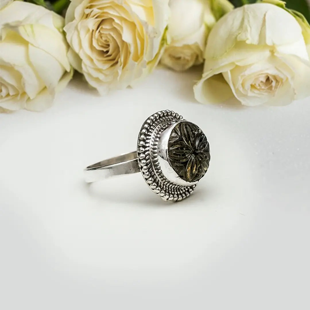 Floral Sterling Silver Ring - Mohnaa Jewels