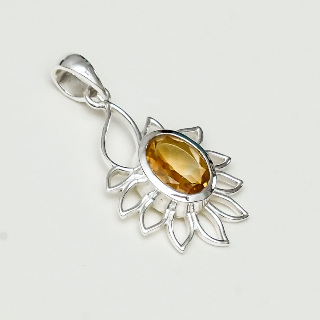 Sunflower Pendant With Citrine Gemstone In 925 Sterling Silver - Mohnaa Jewels