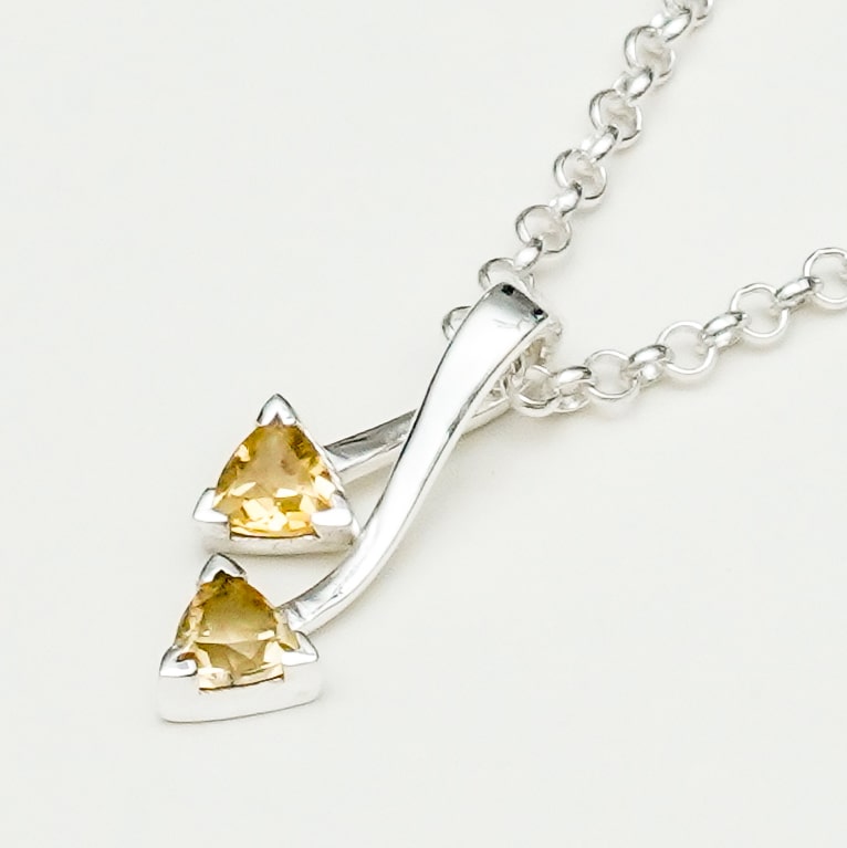 Arrow Pendant With Citrine Gemstone In Sterling Silver - Mohnaa Jewels