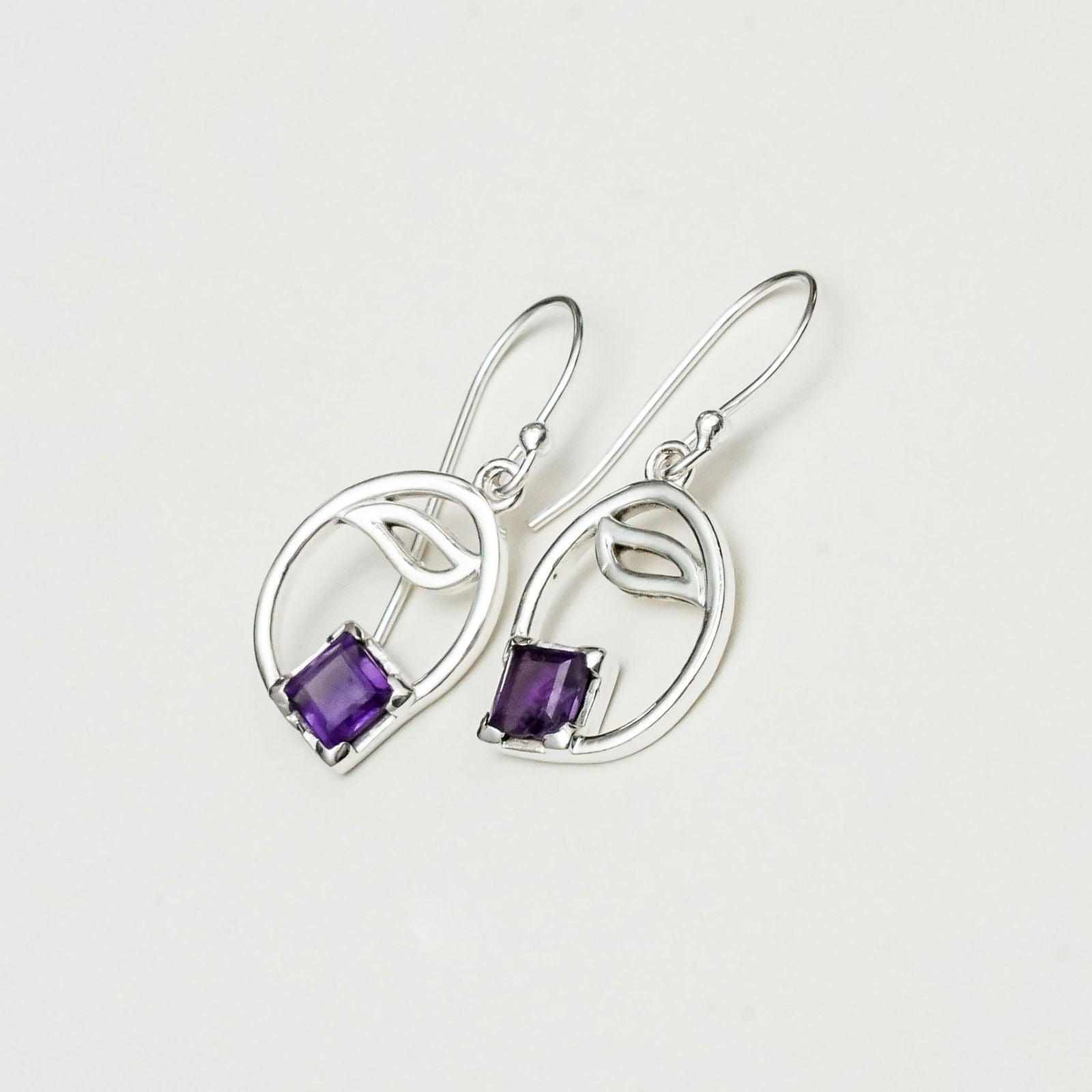 Simple Earrings With Amethyst Gemstone in High Quality 925 Sterling Silver
