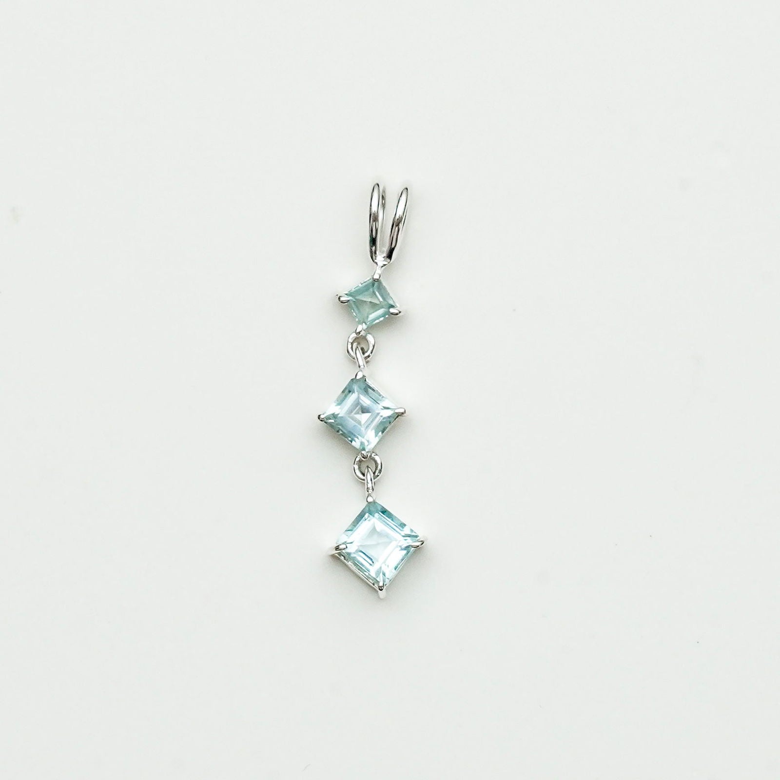 Simple Pendent with Blue Topaz Gemstone in 925 Silver Pendants