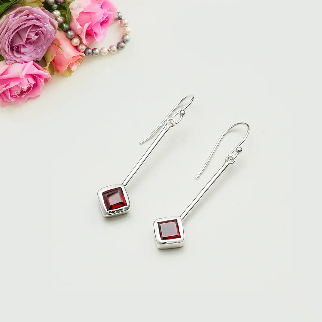 Earrings With Garnet Gemstone in 925 Sterling Silver Handmade - Mohnaa Jewels